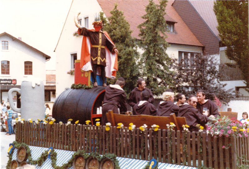 s0961.jpg